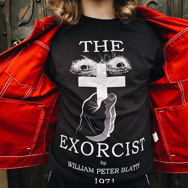 THE EXORCIST book shirt William Peter Blatty William Friedkin Stephen King demon Satanic literature reading Conjuring Horror Halloween gift