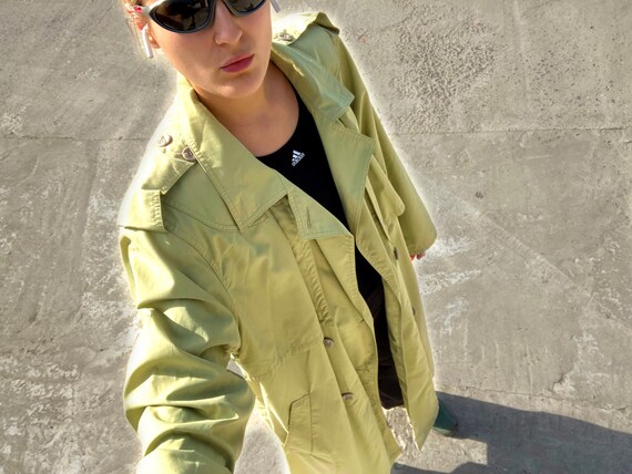 vintage trench coat / vintage raincoat / 80s trenc