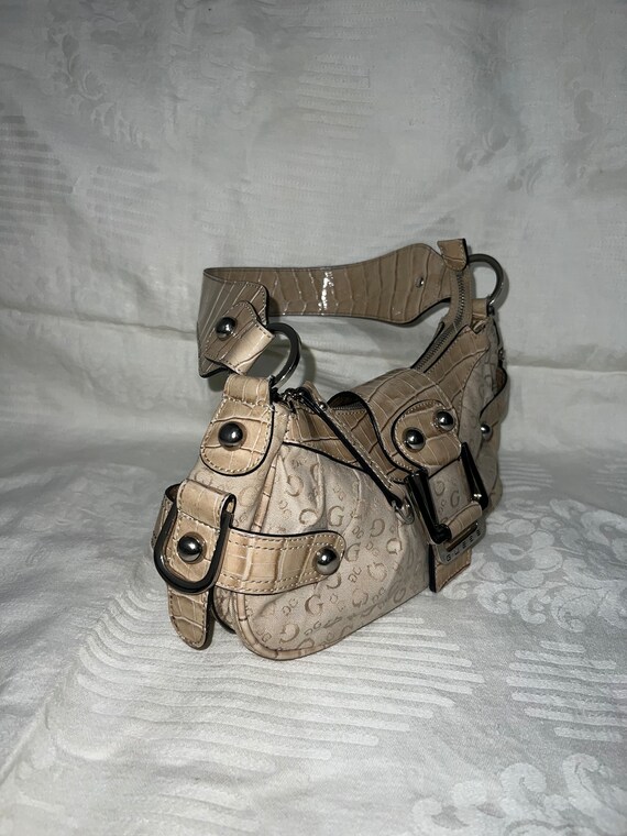 Guess beige mini shoulder bag / y2k 00s sexy rave… - image 9