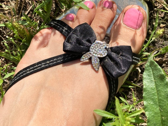 vintage sandals / flip flop sandals / playboy sand