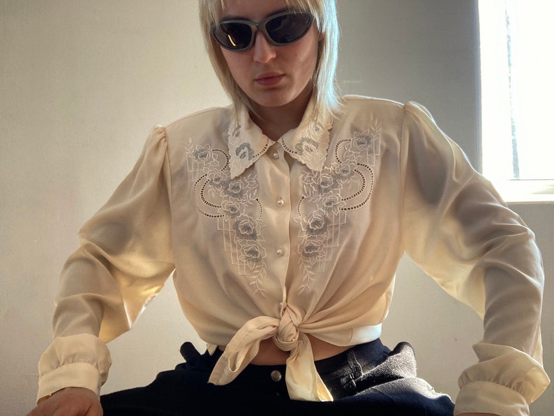 vintage blouse milky white blouse embroidery blouse flower blouse 80s blouse princess blouse 90s blouse
