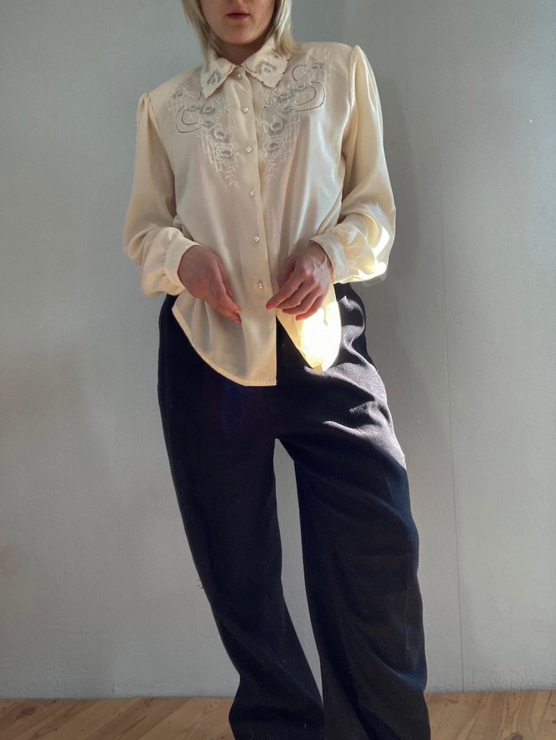 vintage blouse milky white blouse embroidery blouse flower blouse 80s blouse princess blouse 90s blouse
