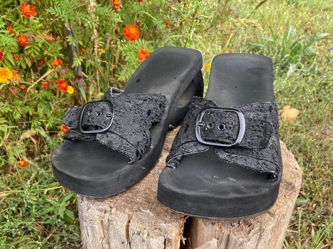 y2k platform flip flops