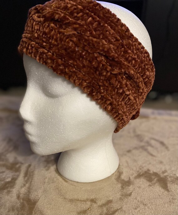 Adjustable Cable Knit Headband (shown in Brown Bear) - Etsy display picture 3