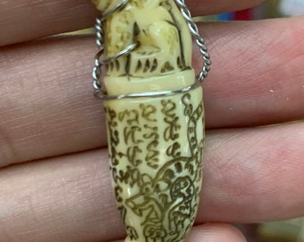 Wild teeth Tibet silver tiger Amulet Pendant,Buddha head beads necklace Wild teeth Tibet silver tiger Amulet Pendant,Buddha head beads necklace