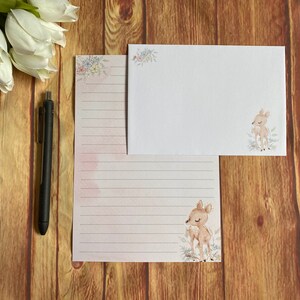 Set da scrittura Floral Deer A5, posta ordinaria, Happy Post, Penpal, cancelleria personalizzata, set di lettere, carta da scrittura e buste A5, carta per appunti