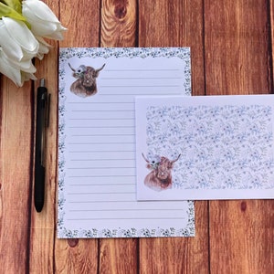 Highland Cow A5 Set da scrittura, posta ordinaria, Happy Post, Penpal, cancelleria personalizzata, set di lettere, set da scrittura A5 Buste, carta per appunti