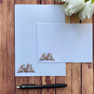 Juego de escritura A5 Book and Daisies, correo postal, Happy Post, amigo por correspondencia, papelería personalizada, juego de cartas, sobres para juego de escritura A5, papel para notas
