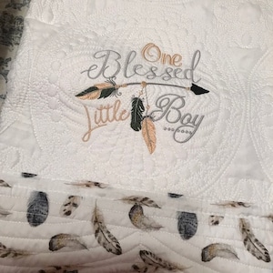Personalized baby quilt blanket, embroidered quilt, heirloom quilted blanket, personalized embroidery blanket, baby blanket