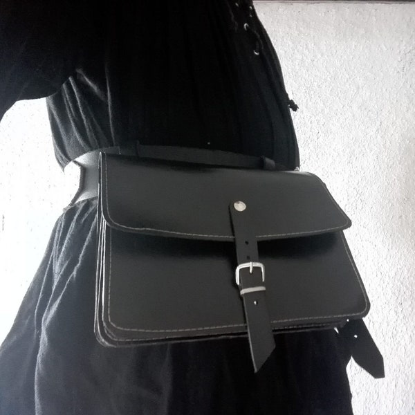 Leather Belt bellows bag - Borsa a soffietto da cintura - Made in Italy