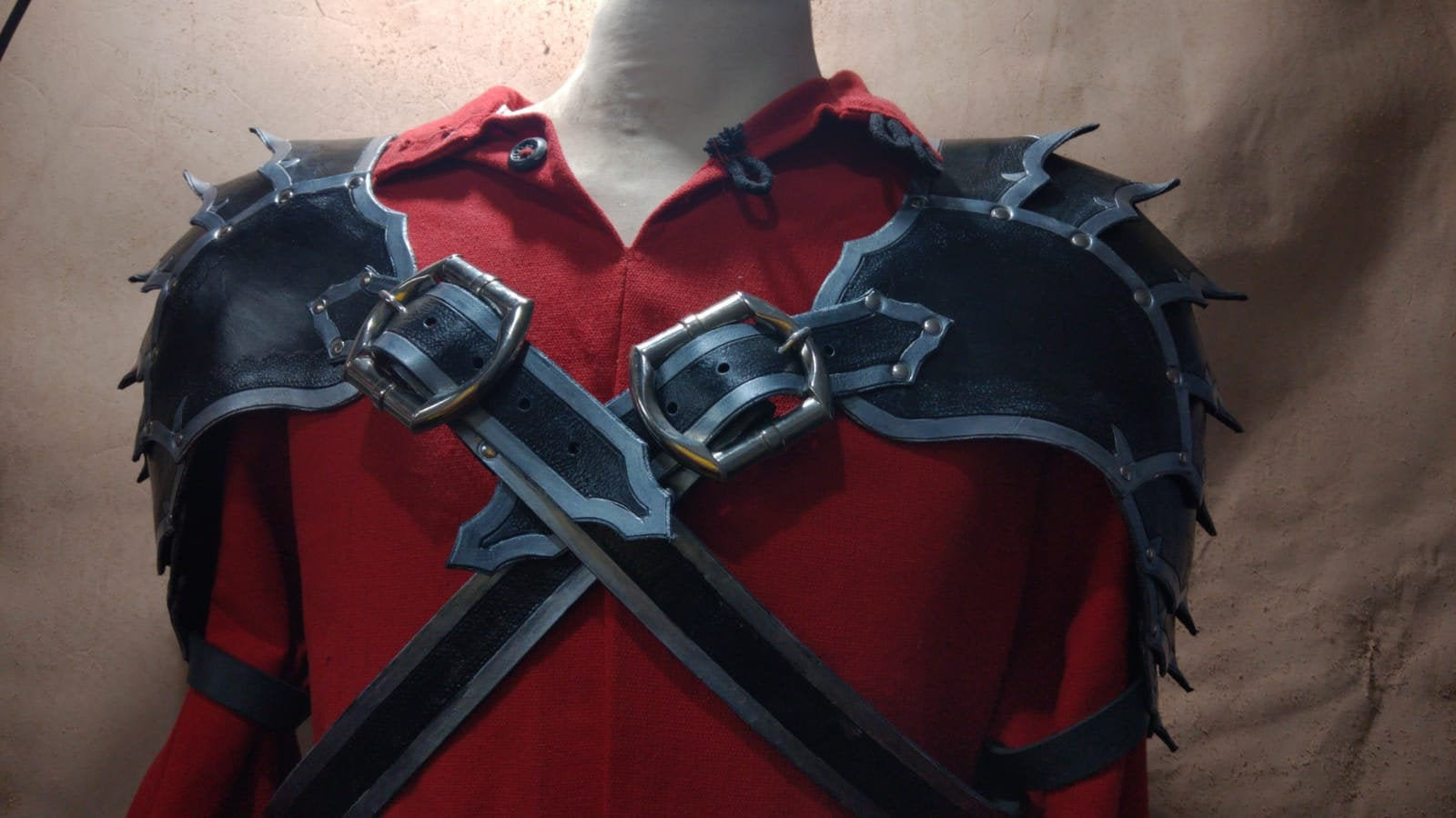 Fantasy Shoulder Pads - LARP Armor - Made in Italy