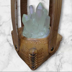 Fantasy Crystal Lamp – Handmade Leather Light for LARP, Cosplay & Medieval Decor