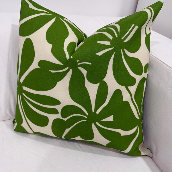 Twirly Greenery Floral Pillow Cover, Spun Polyester, Water Resistant, Cream Green