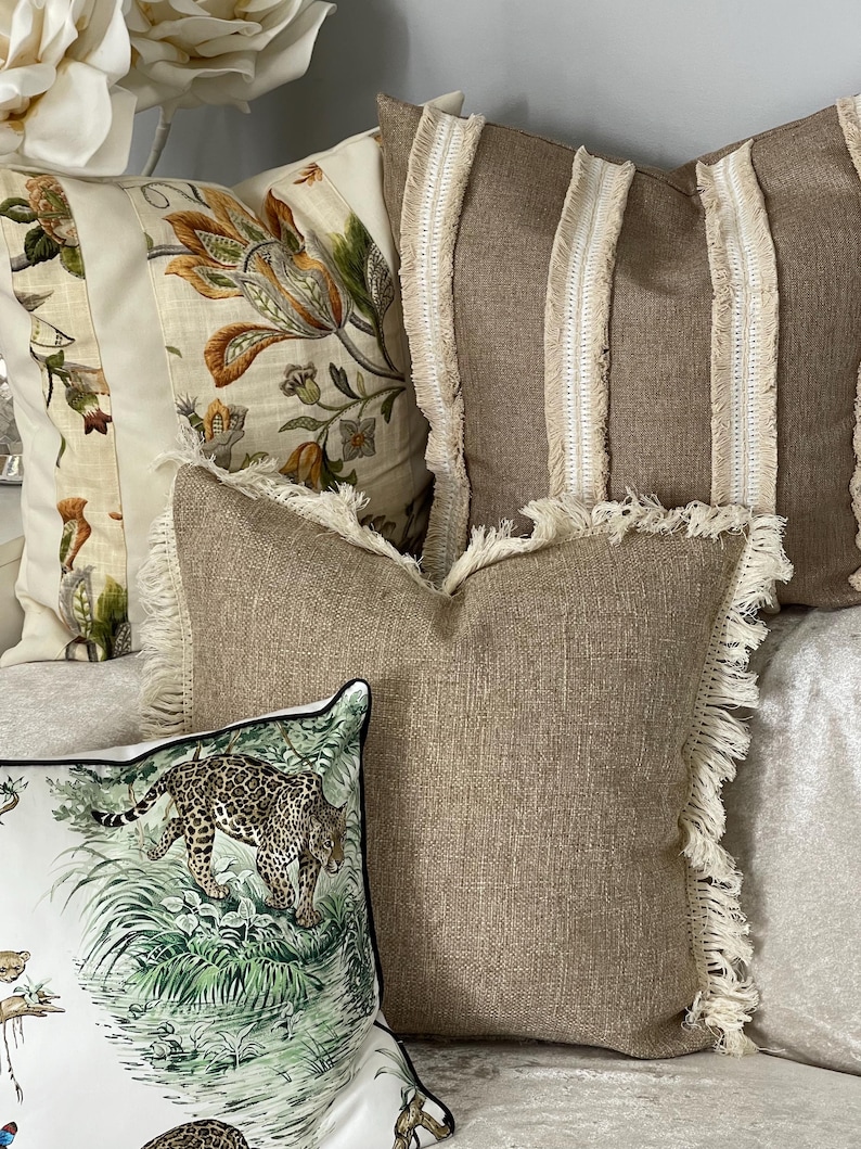 PrettyPillowsbyMarta Pillow Cover - Thumbnail 3