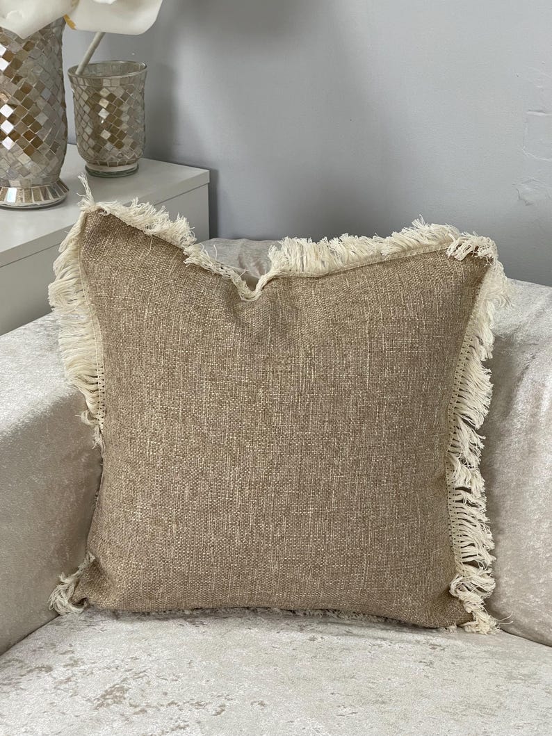 PrettyPillowsbyMarta Pillow Cover