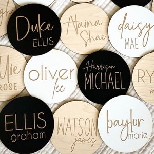 Baby Name Announcement Sign, Baby Announcement Circle, Baby Birth Announcement Round, Baby Name Photo Prop, Engraved Baby Name Circle