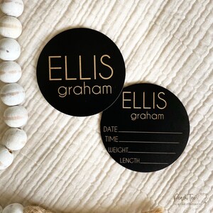 Baby Name Announcement Sign, Baby Announcement Circle, Baby Birth Announcement Round, Baby Name Photo Prop, Engraved Baby Name Circle