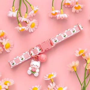 Tulip Cat Collar, Checkered Floral Breakaway Cat Collar, Cute Pink Spring Cat Breakaway Collar, Checked Flower Girl Kitten Collar with Bell