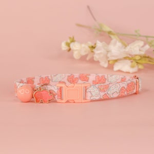 Pink Animal Cookie Cat Collar with Bell, Female Breakaway Cat Collar, Adjustable Kitten Collar Breakaway, Cute Girl Cat Breakaway Collar