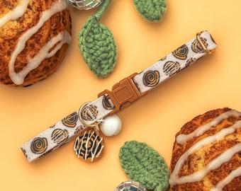 Cinnamon Roll Cat Collar, Neutral Dessert Breakaway Cat Collar, Fancy Girl Kitten Collar Safety, Cute Boy Cat Breakaway Collar with Bell