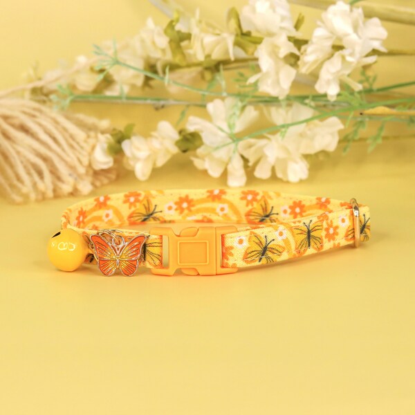 Retro Butterfly Cat Collar with Charm and Bell, Breakaway Yellow Summer Cat Collar, Cute Cat Breakaway Collar, Adjustable Kitten Collar