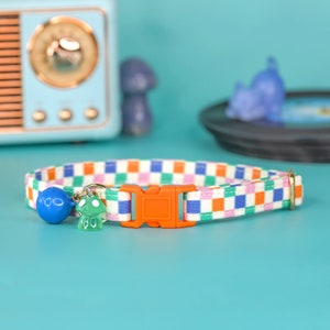 Retro Checkered Cat Collar with Bell, Colorful Male Cat Breakaway Collar, Orange and Blue Breakaway Cat Collar, Safety Kitten Collar Groovy