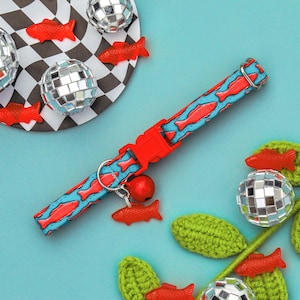 Fish Cat Collar with Bell and Charm, Cute Boy Cat Breakaway Collar, Male Kitten  Collar, Blue Breakaway Cat Collar