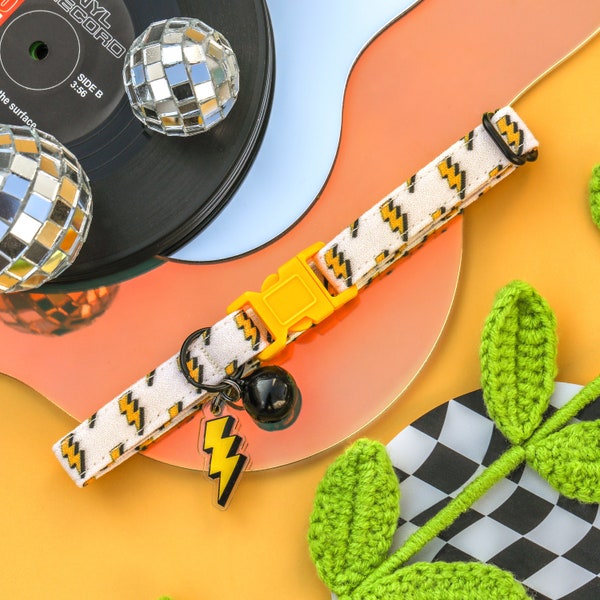 Lightning Bolt Cat Collar Breakaway, Stormy Cat Collar with Bell and Charm, Cute Male Kitten Collar Safety, Unique Boy Cat Collar