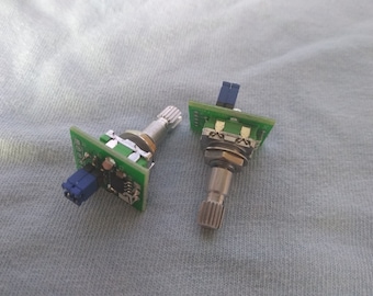 Gear-Falcon Encoder Board With Encoder, 20 Pulses 20 Detents/Rotation, With Switch, Pack of 2 ***Now includes 3D printed knobs!