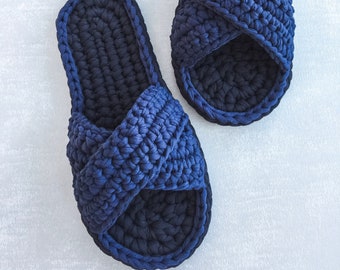 Crochet slippers, House slippers for him, Slip On Slippers, Natural slippers, Cozy house shoes, Knit slippers with sole, Eco shoes