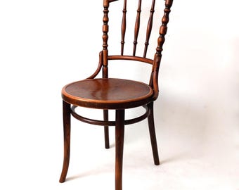 Sedia antica THONET in legno curvato, con marchio e etichetta, stile Art Nouveau, seduta in legno pressato con motivo a ventaglio, sedia da caffè Austria 1890