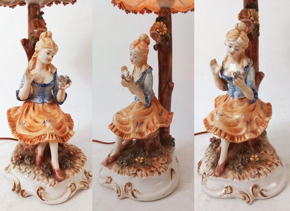 ヴィンテージ 磁器 テーブルランプ BASSANO 彫刻ランプ「少女と鳥