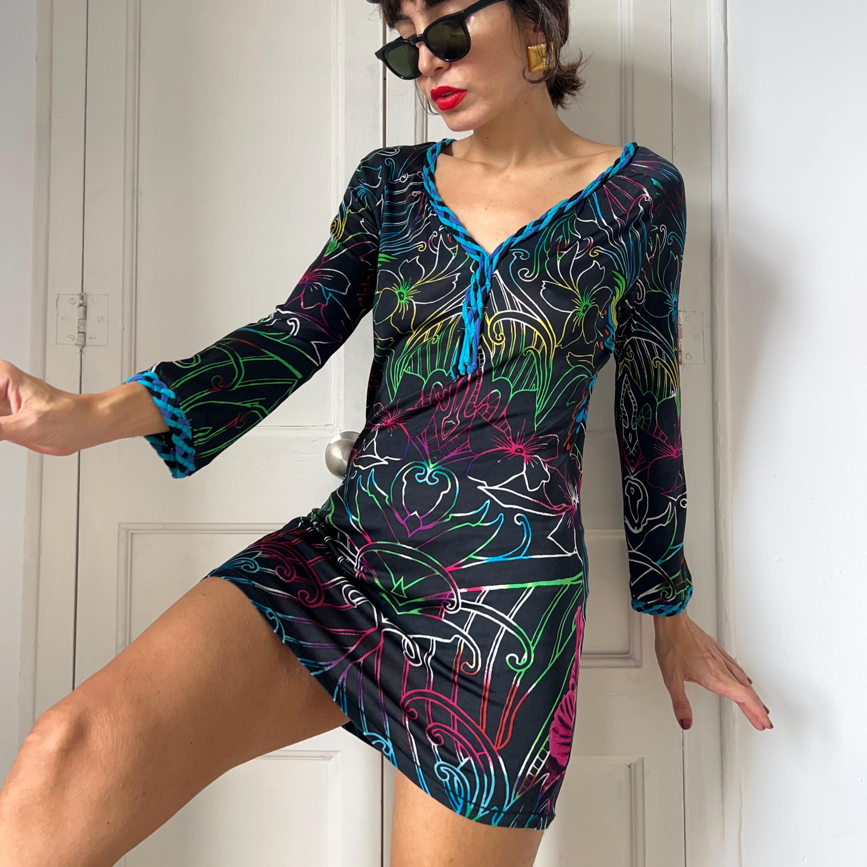 custo barcelona mini dress Vintage Custo Barcelona Y2K Mini Dress, Abstract Bodycon Knit 2000s  Designer Rave Clubwear