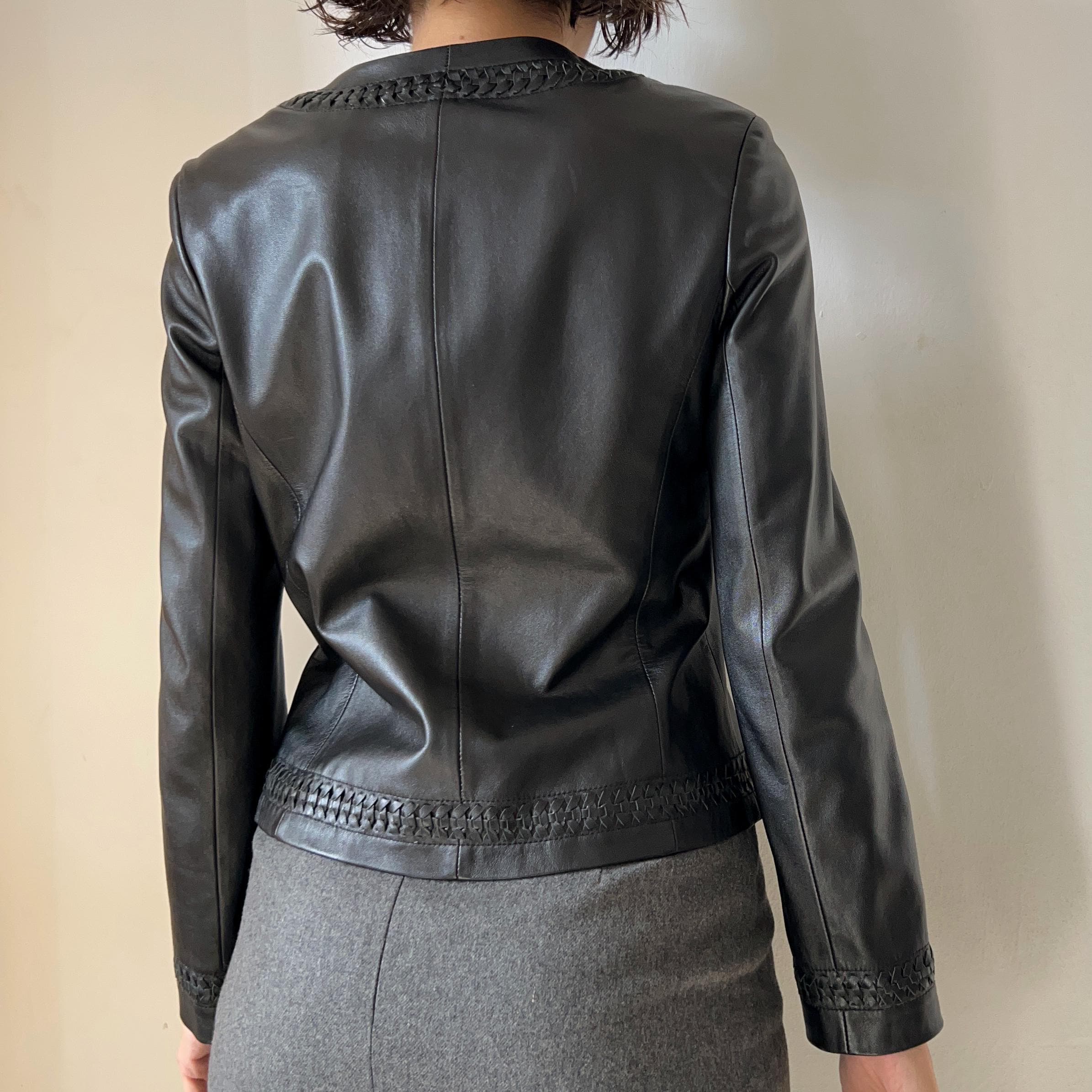 Y2K Cropped Black Leather Biker Jacket: Braided Detail, Size USA 6