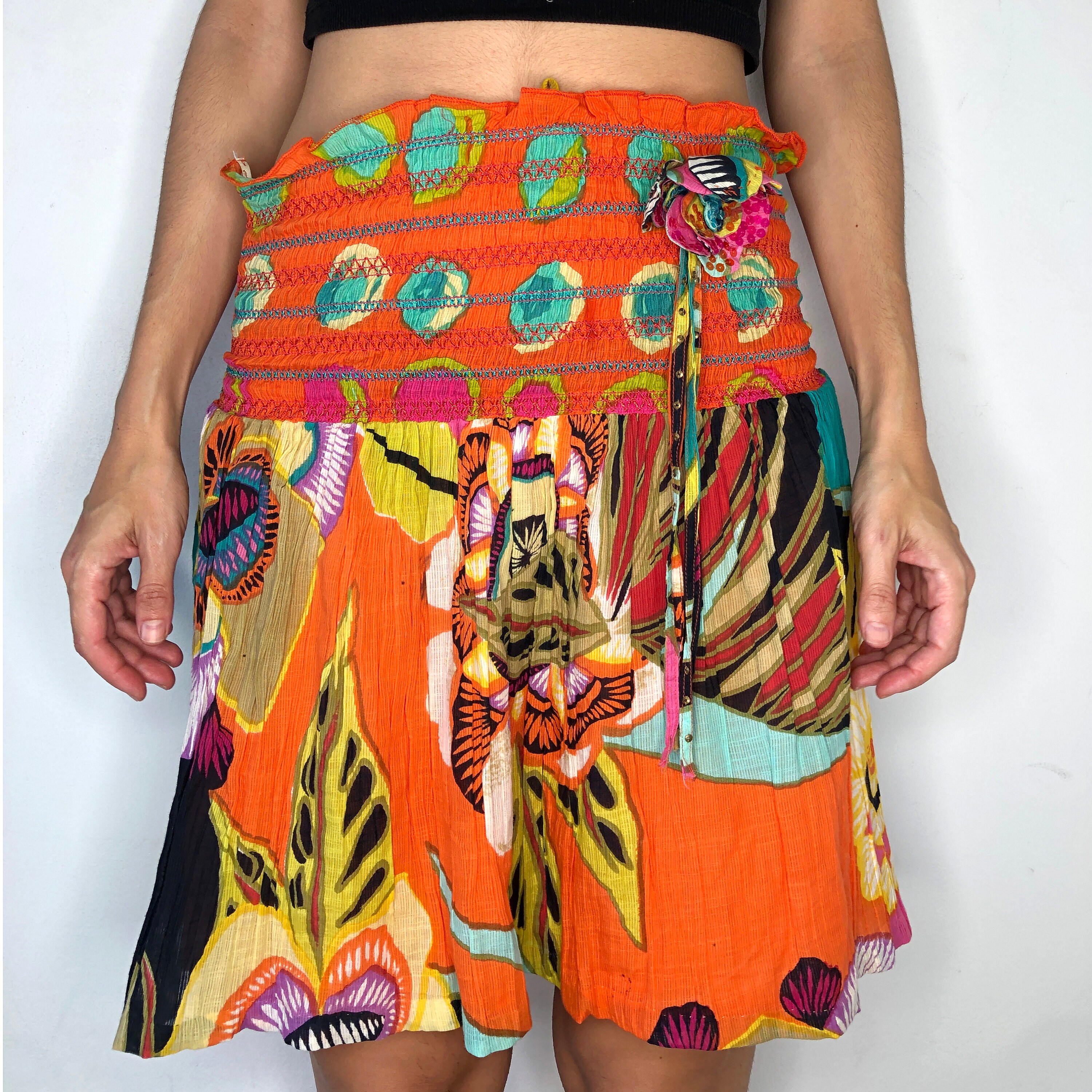 ヴィンテージ Y2K デリー スケータースカート：オレンジ マルチカラー