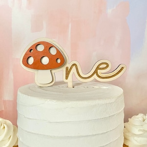 Mushroom ONE Cake Topper, Boho Cake Topper, First Birthday Decorations, Garden Party Decor, 1st Birthday Ideas, 1st Birthday Mushroom Theme