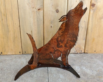 Iron Coyote on Moon Base | Metal Art ~ Rusted Southwest Sonoran Desert Metal Art Arizona Yard Home Decor Rustic Mexican Luna Howling