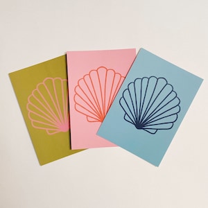 Cartes postales Shell | Mini A6 Prints | Tirages d’art illustrés amusants, lumineux et audacieux |  | minimaliste et dynamique Décoration murale, Mur de la galerie, Plage, Bord de mer
