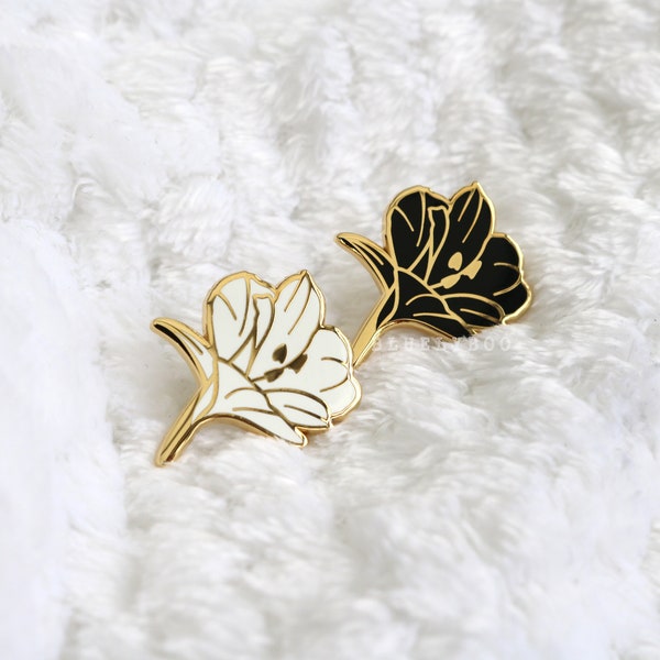 Lily Émail Pins - Fleur Noir Blanc Or Lillies Nature Dark Art Badge Small Board Filler Mini Pins