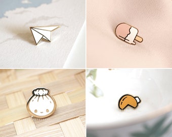 Niedliche Mini Pins - Süße Kawaii Gold Bao Fortune Cookie Papierflieger Eiscreme Essen und Trinken Brettfüller Harte Emaille Pins
