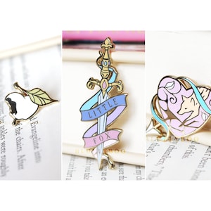 Broken Heart Enamel Pins - Gold Hard Enamel Fantasy Book Fox
