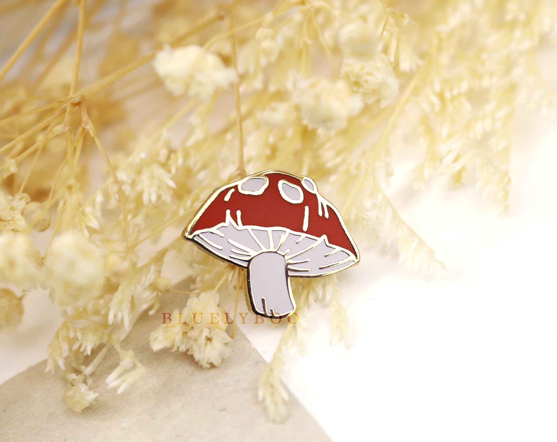 Mushrooms Enamel Pin - White Gold Nature Floral Art Badge Brooch Pins Fungi