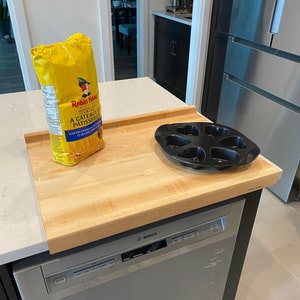 Edge Grain Wood Dough Kneading Board with Double Countertop Notch, Bread Making Pastry Pasta Rolling Cutting Board - Handmade, Opt Engraving