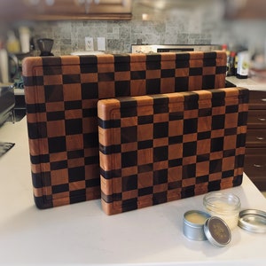 Stirnholz Schneidebrett, Dicker Butcher Block - Checker Muster - Walnuss Kirschbaum - Handarbeit aus Kanada - Juice Groove - FREE Conditioner