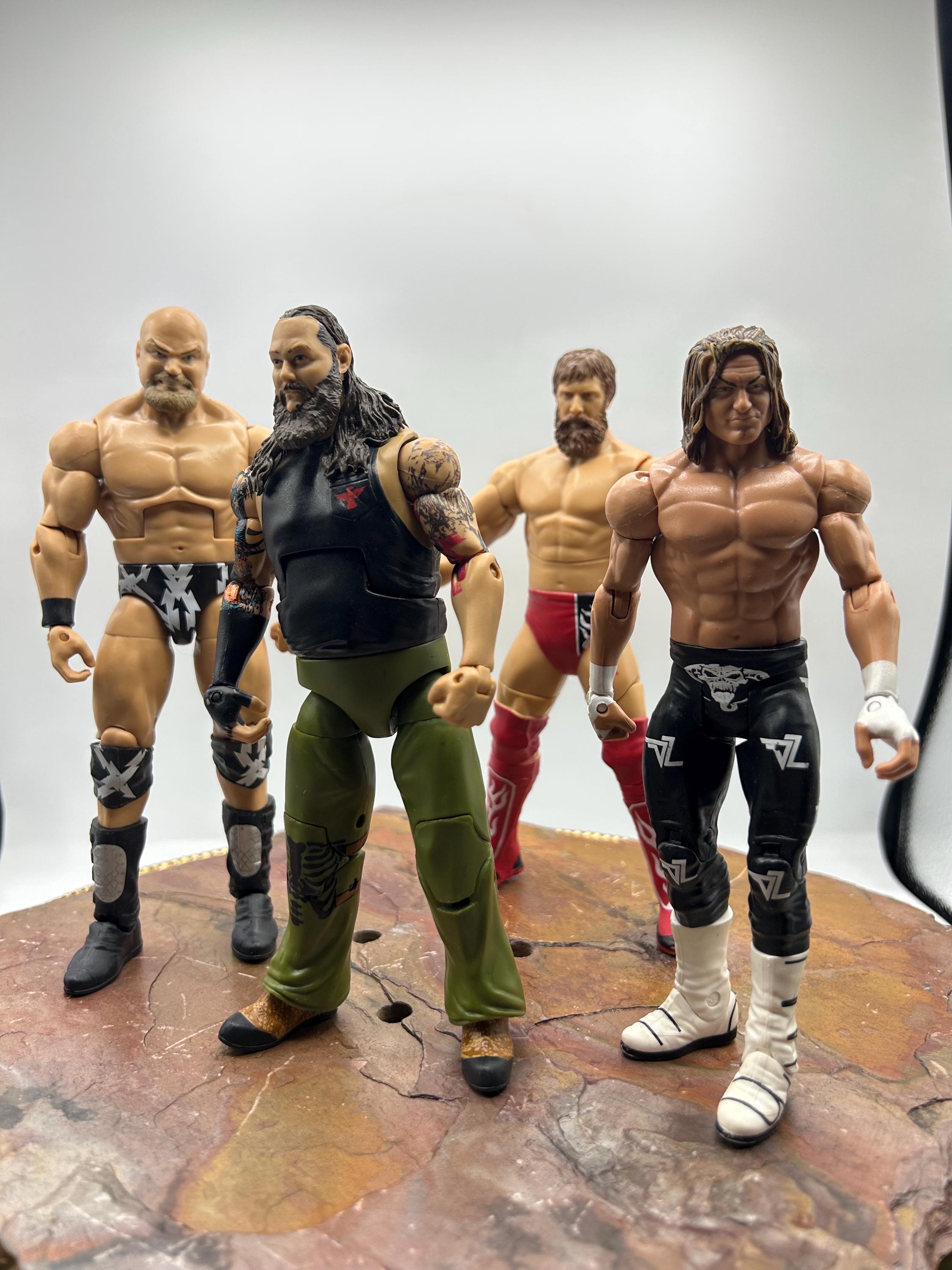 Mattel WWE Figurine articulée Triple H SummerSlam de la Collection