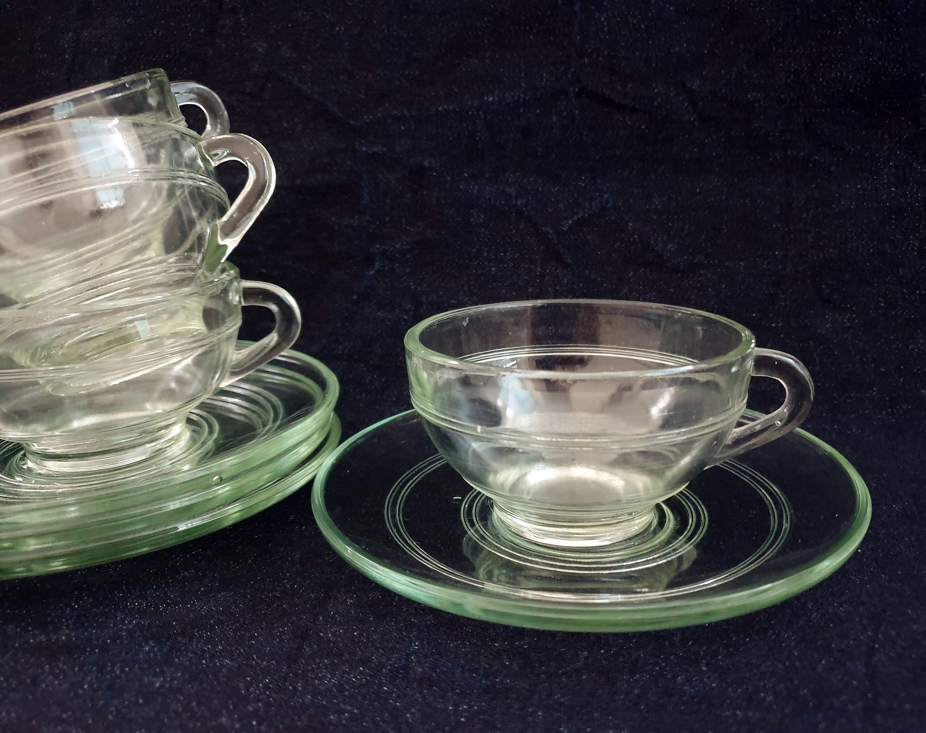 Set of 4 Clear Glass Cups and Saucers, Cut Clear Glass Coffee Cups, Clear Glass  Tea Cups Vintage Kitchen Decor 