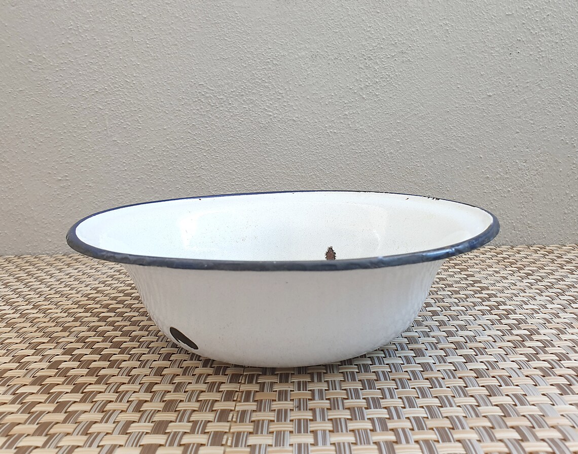60s Vintage Enamel Bowl 8 Rustic Kitchen Decor | Etsy