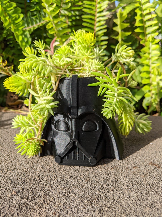 darth vader plant pot