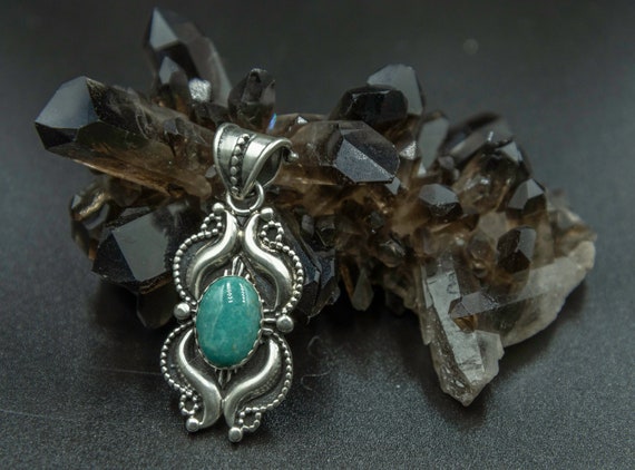 Lester James Kingman Turquoise Pendant - image 5