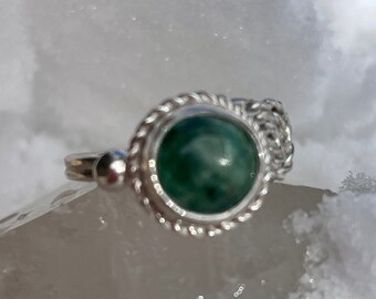 Colombian Emerald in Silver Ring 8.25